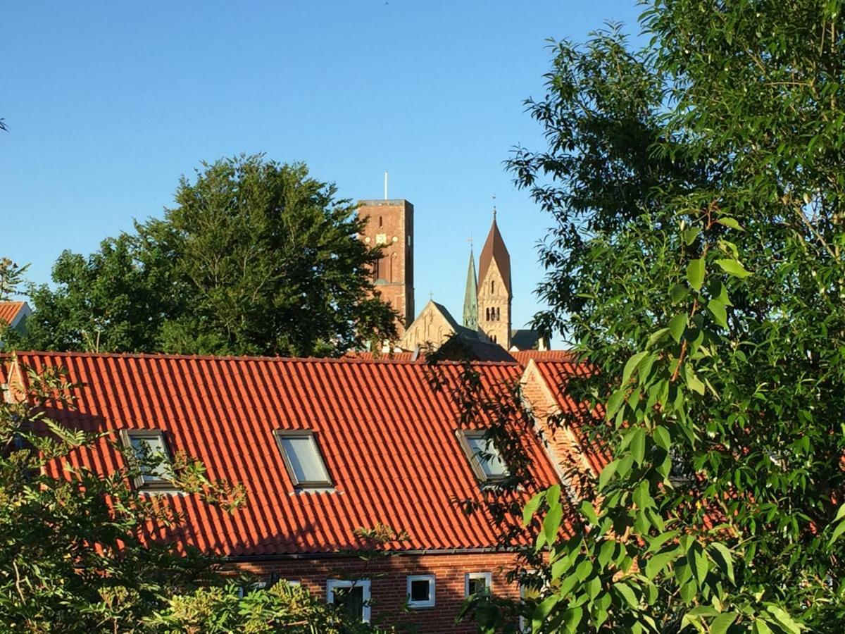 Selvbetjent Lejlighed I Centrum Ved Aen Apartment Ribe Exterior photo