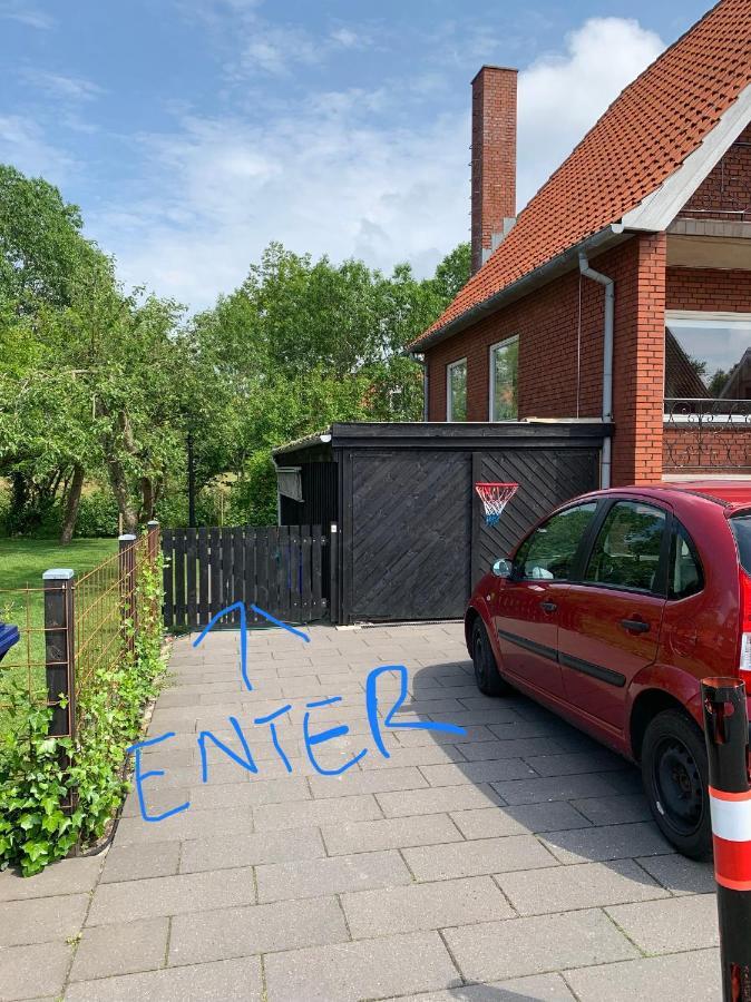 Selvbetjent Lejlighed I Centrum Ved Aen Apartment Ribe Exterior photo